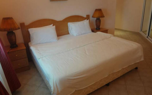 Dream Suites Hotel