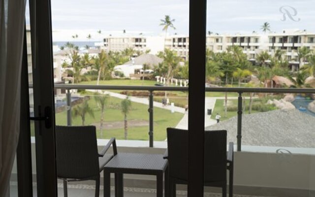 TravelSmart at Royalton Bavaro, Macao Bavaro, Dominican Republic