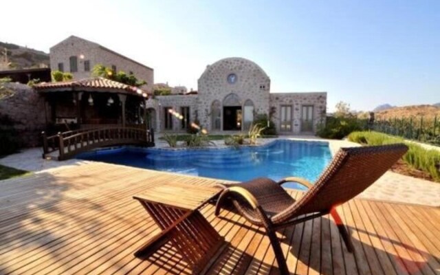 Villa Ortakent