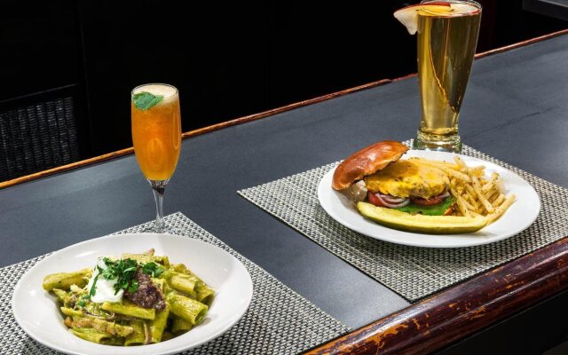The Kenilworth Hotel - Newark Airport West