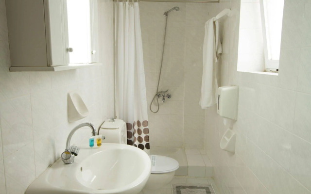 Revekka Rooms