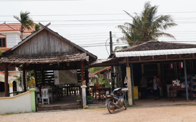 XOKXAYKHAM