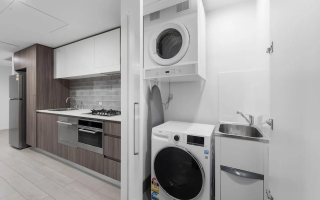 Art House Apartments by CLLIX