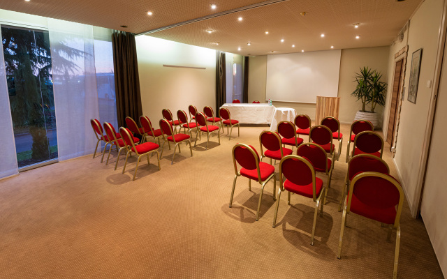 KYRIAD PRESTIGE MULHOUSE - Basel