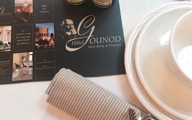 Gounod Hotel