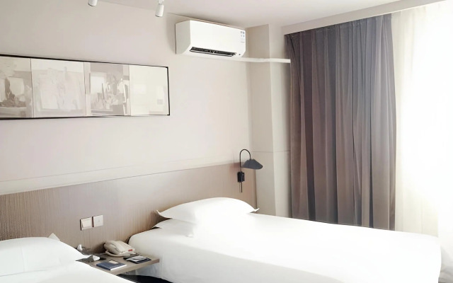 Jinjiang Inn Select Wuhan Chuhehan Street Shuiguo Lake