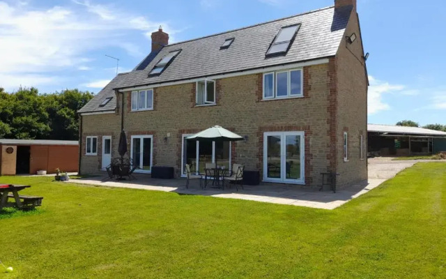 Folly Fields Farm B&B