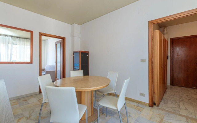 Grattacielo Vittoria 9 sea Front