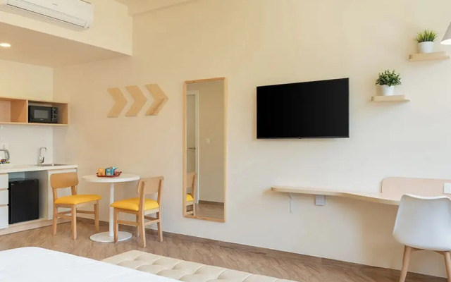 Bloom Hotel - Jubilee Hills