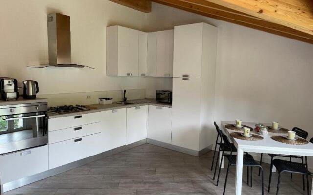 Appartamento ComoLake SanFermo-Parco Spina Verde