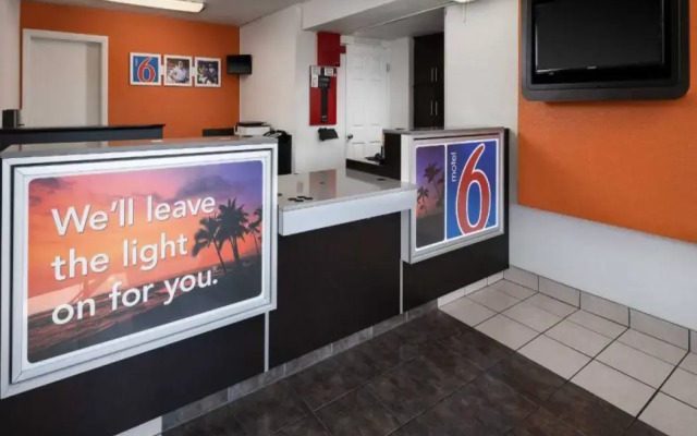 Motel 6 Carpinteria, CA - Santa Barbara - North