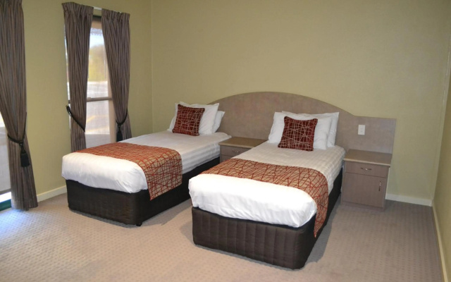 Yarrawonga Mulwala Golf Club Resort – Guest Rooms – Mulwala