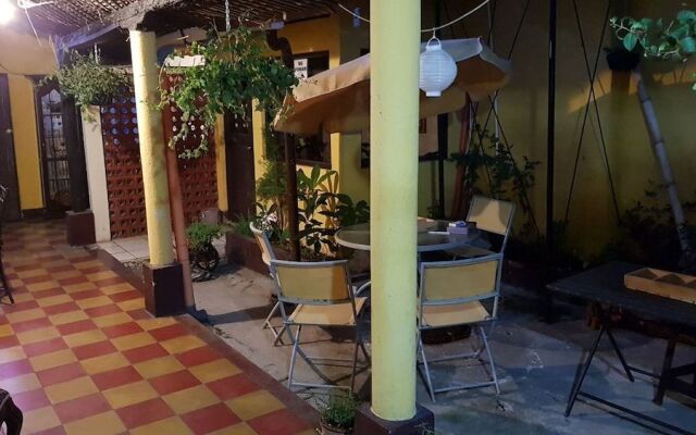 El Hotelito Antigua Center -Hostel