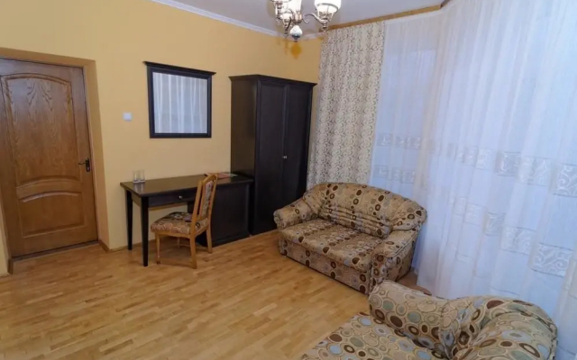Отель Пысанка