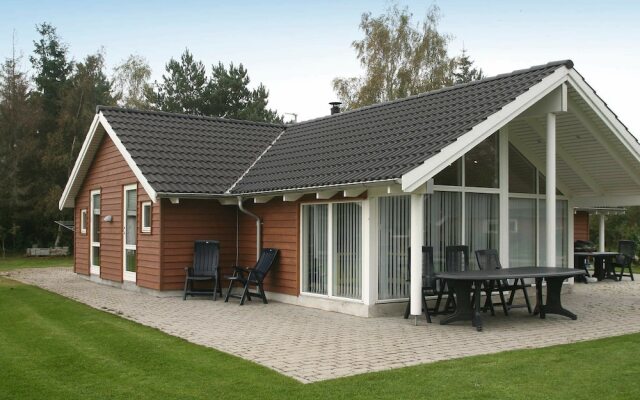 Modern Holiday Home in Stege With Whirlpool