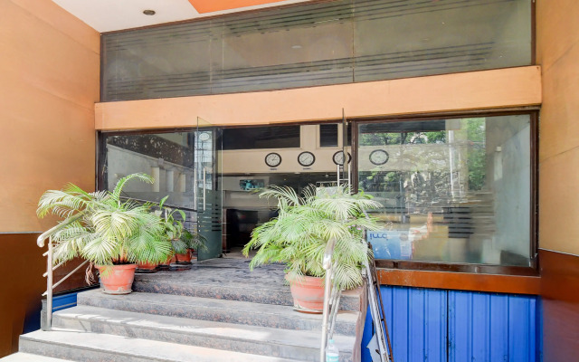 Townhouse Narayanaguda Metro Station Formerly Hotel Anshu Grand