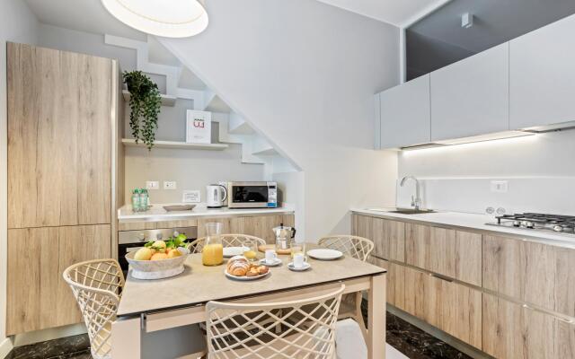 Riva Apartment With Balcony