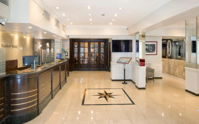 Waldorf Hotel
