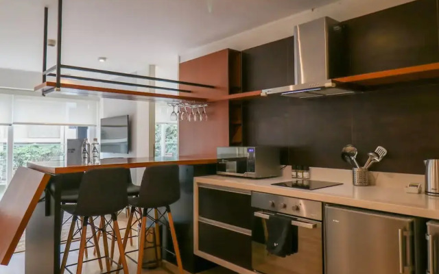 Marvelous 2BR With Balcony Near Kennedy Park