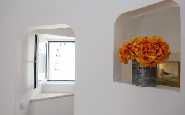 A27 - Caracol Corner Studio in Lagos