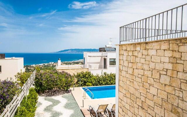 Villa Latchi View 23