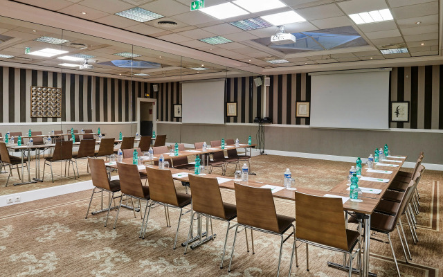 Holiday Inn Nice by IHG