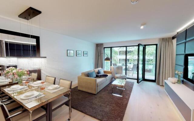 White Pearl Apartment 1.11