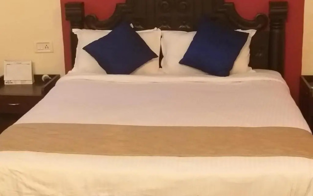 Woodpecker Resort