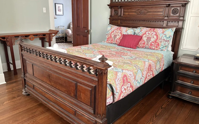 Historic Elegance 3 Bedroom Home