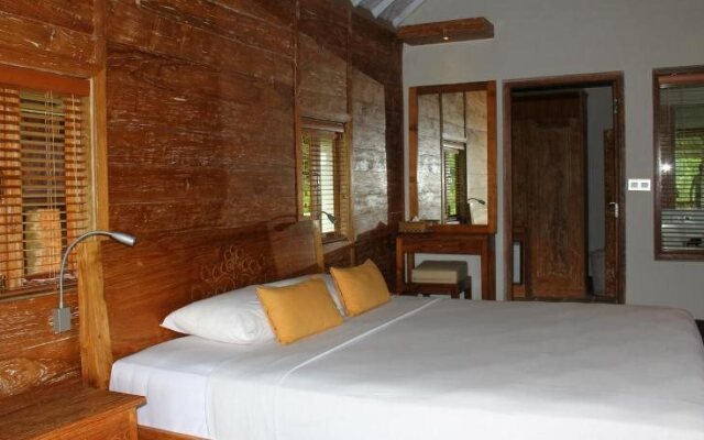 Melanting Cottages