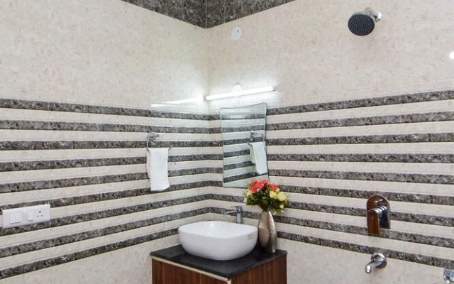 Bellagio by Dumnu Homes - Jakhoo Temple