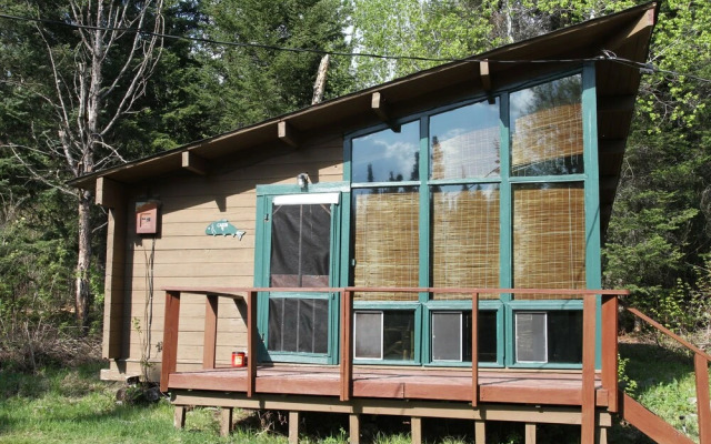 Slippery Winds Wilderness Resort