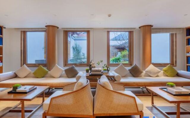 Xiangyuan Yungu Holiday Hotel