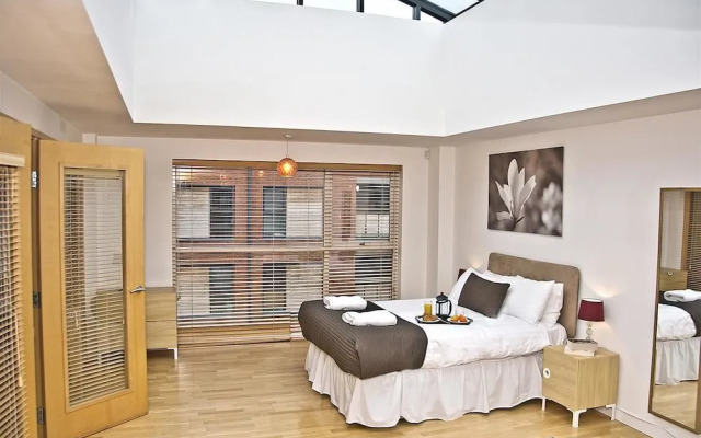 Base Serviced Apartments - Duke Street
