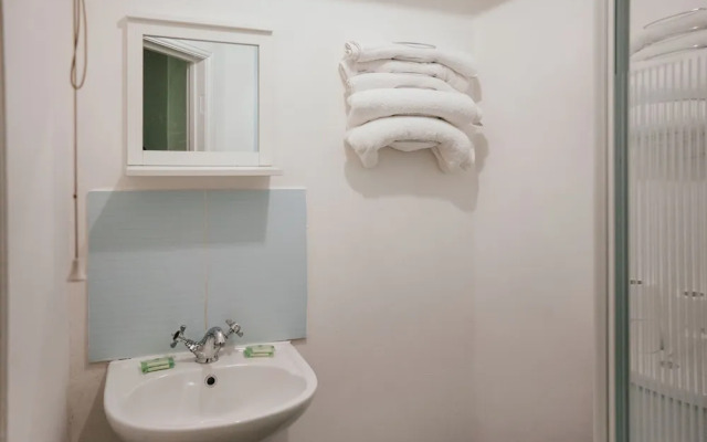 Hotels 247