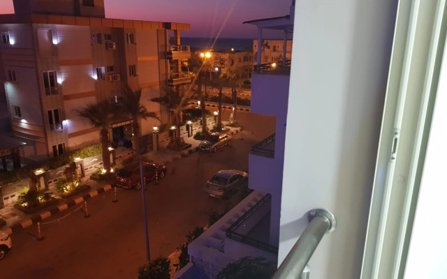 Al Raya Apartments