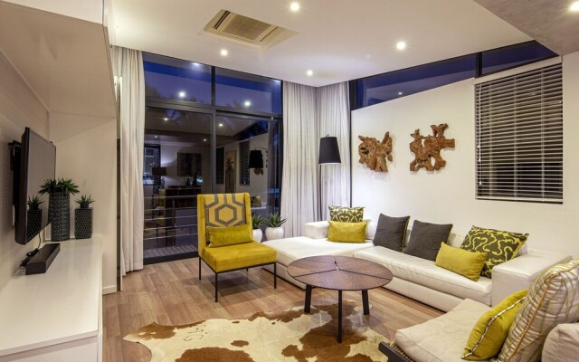 Dolphin Coast YOLO Spaces – Beach House Villa