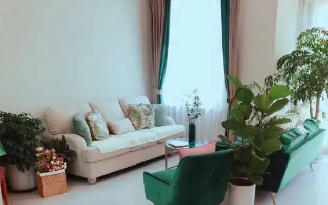 Xiaoyin Qichi Art Hostel
