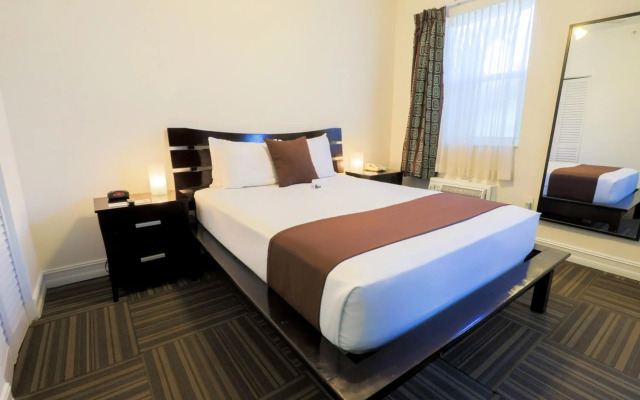 Ocean Reef Suites, South Beach