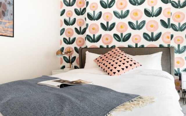 The Carol Street Escape - Modern 3bdr Home in Camden