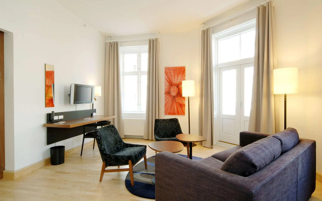 Scandic Front