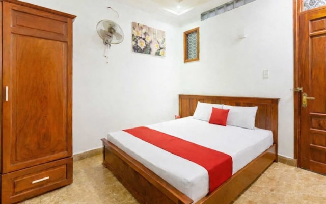Collection O Long Phung Hotel