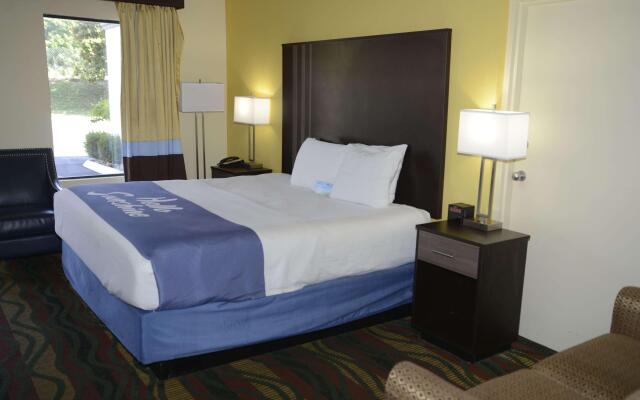 Days Inn by Wyndham Kodak/Sevierville Intrstate SmokeyMntns