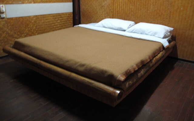 Akha River House