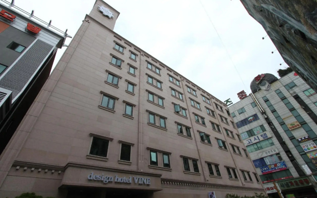Vine Hotel