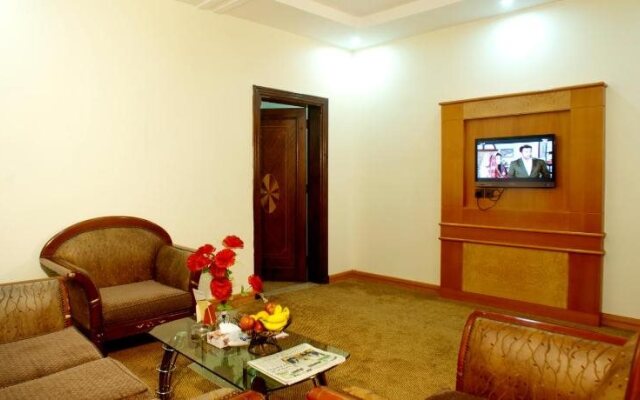 Al Mahmal Palestin Hotel