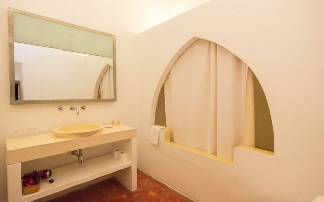 Hotel Tres Sants