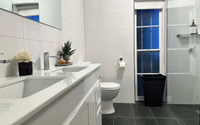 Toorak Executive & Corporate Residence