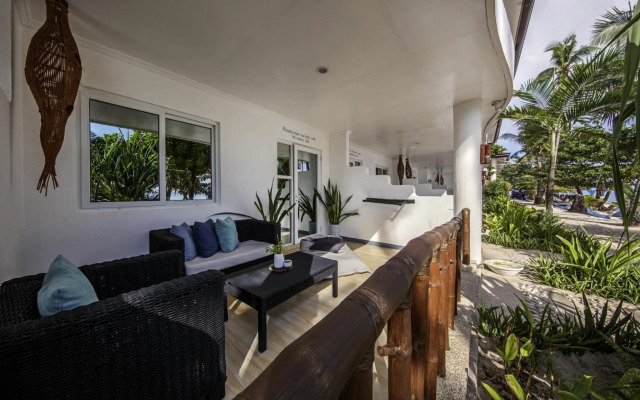 Ocean Vida Beach and Dive Resort