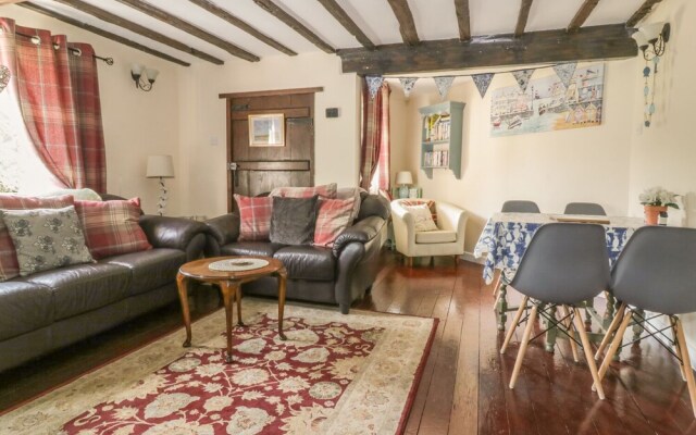 28 Stone Cottage